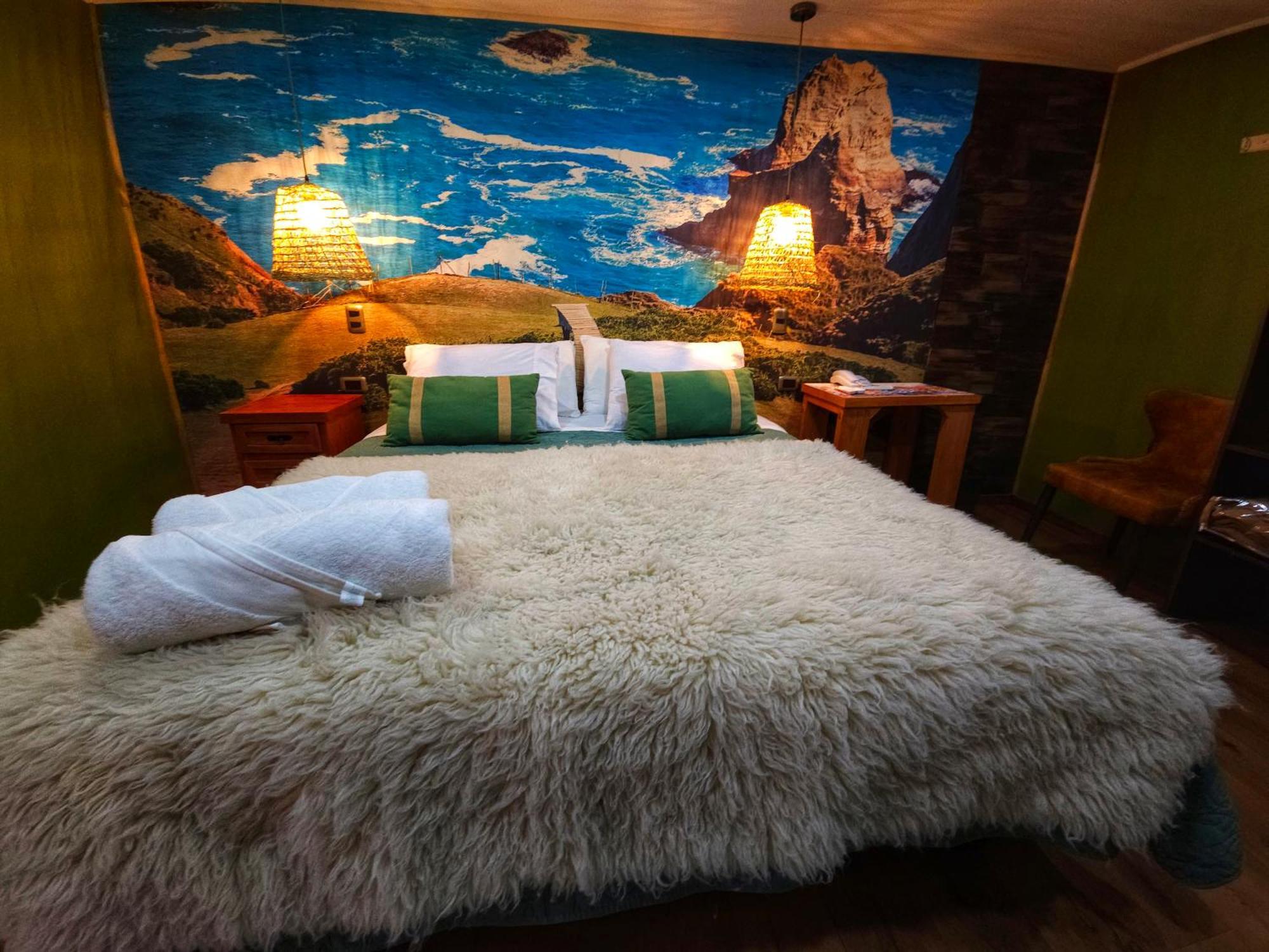 Hotel Boutique Tierra De Islas Chiloe Castro Exterior photo